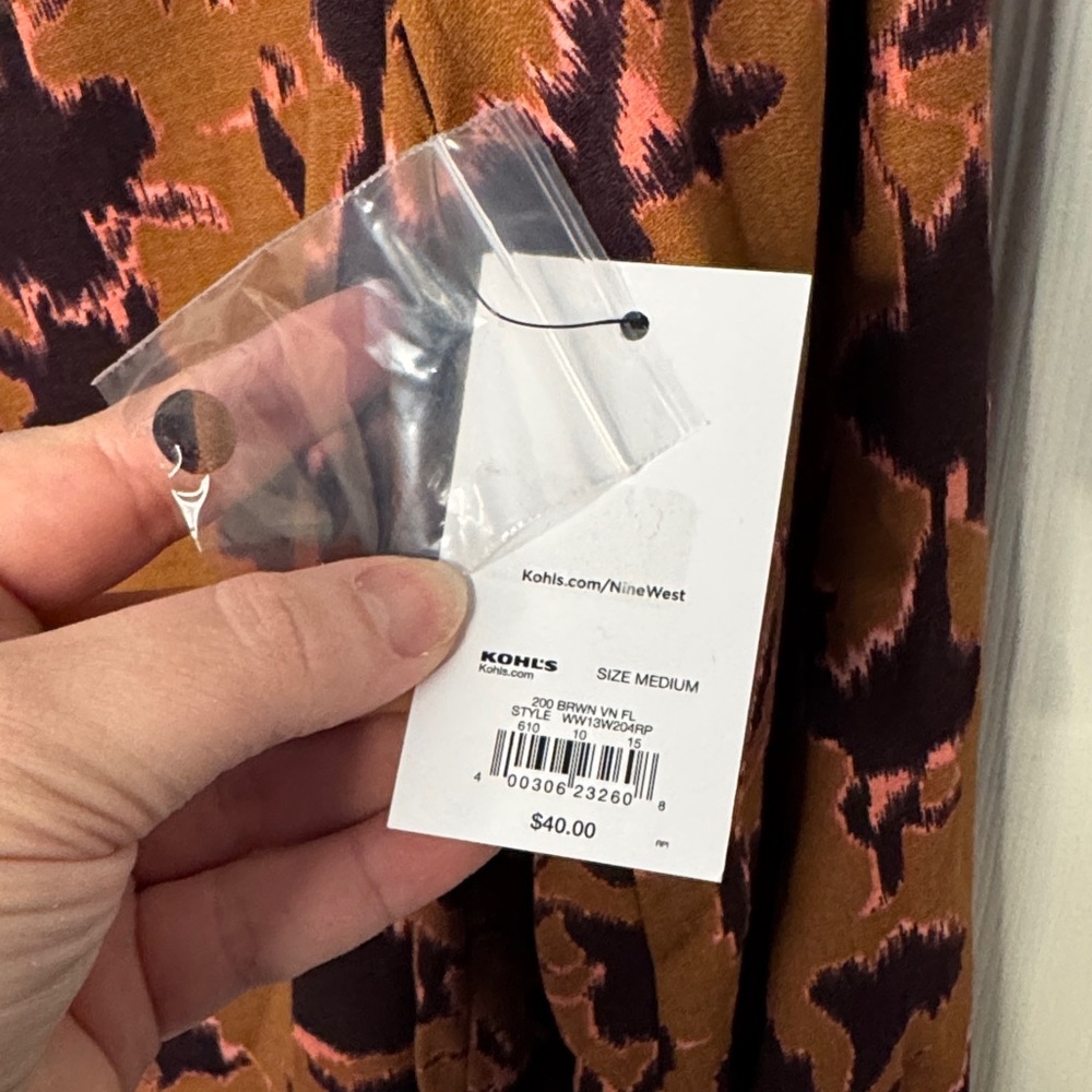 NWT Nine West Women's Brown Abstract Blouse - Picture 2 of 9